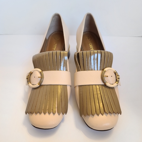 Tory Burch | Multi Logo Kiltie Loafer Pumps in Brie/Sunflower Seed Size 7.5 - Picture 5 of 13